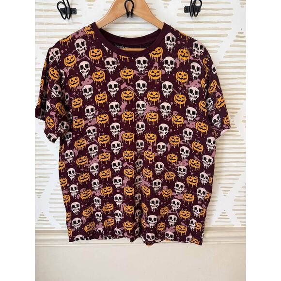 Eighth Avenue Large Pumpkin and Skull Halloween Spooky T-Shirt - Picture 1 of 3